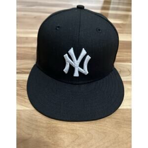 New Era 59Fifty New York Yankees Hat Mens 6 7/8 USA On Field Black MLB